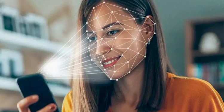 Biometria facial é usada como golpe para atingir aposentados - Imagem: Pixabay