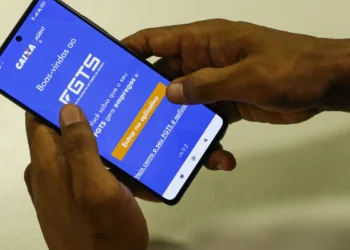 FGTS confirma pagamento de R$ 6.000 para lista de brasileiros - Imagem: Joédson Alves/Agência Brasil