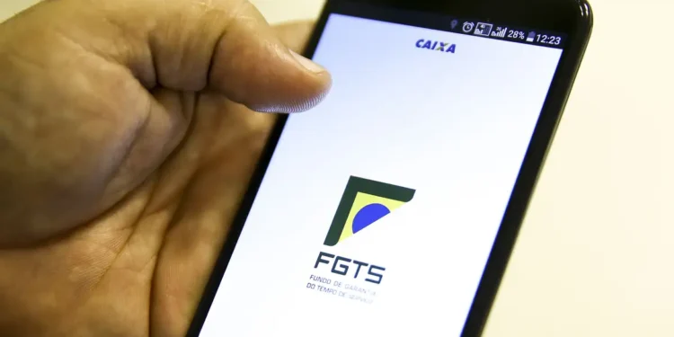Veja se você recebeu parte dos R$ 13 bilhões do lucro do FGTS - Imagem: Marcelo Camargo/Agência Brasil