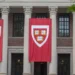 Harvard viola lei dos Direitos Civis por tratamento aos judeus - Imagem: Divulgação/Harvard University