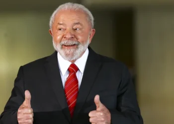 Lula avalia barrar proposta de aumento salarial para deputados - Imagem: Marcelo Camargo/Agência Brasil