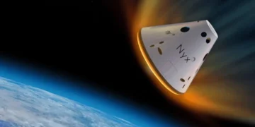 Ilustração da cápsula Nyx durante a reentrada na atmosfera terrestre (The Exploration Company/ESA/Reprodução)