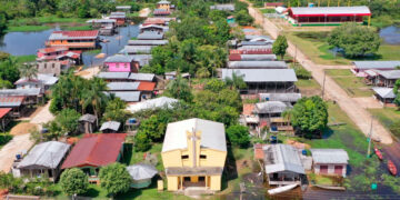 A cidade que "desaparece" no mapa durante as cheias - Imagem: Divulgação/Prefeitura de Anamã