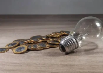 Conta de luz - Reprodução/iStock