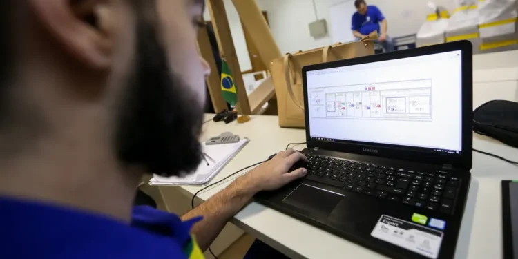 Iniciativa oferece financiamento para cursos de tecnologia, agronomia e engenharia - Imagem: Marcelo Camargo/Agência Brasil
