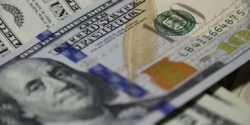 Dólar - Reprodução/iStock