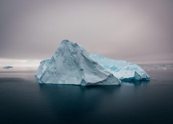 Autoridades emitem alerta para iceberg que se aproxima de vilarejo - Imagem: Pixabay