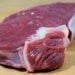 Influenciador que pregava vida ancestral com carne crua é desmascarado - Imagem: Pixabay