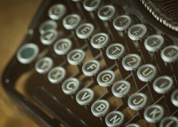 Nomes vintages femininos estão voltando a serem usados - Imagem: Pixabay