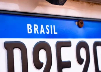 Placa Mercosul - Reprodução/iStock