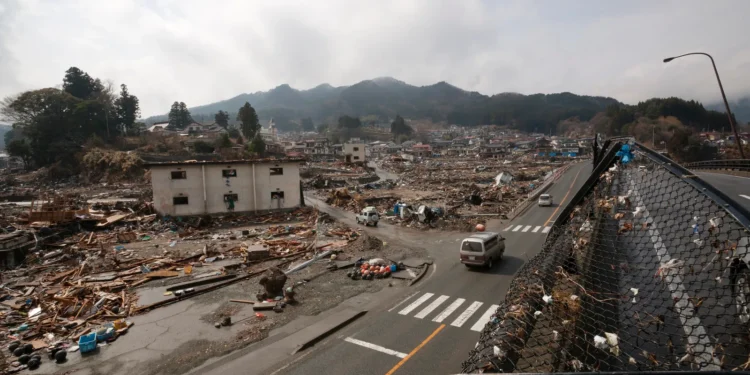 O mangá da artista Ryo Tatsuki previu o tsunami e o terremoto recorde no Japão? - Imagem: Reprodução/Michael S. Yamashita/National Geographic
