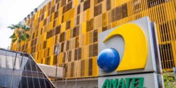 Rede ilegal de telecom em área rural é desativada pela Anatel - Imagem: Divulgação/Ministério das Comunicações