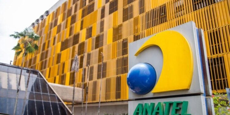 Rede ilegal de telecom em área rural é desativada pela Anatel - Imagem: Divulgação/Ministério das Comunicações