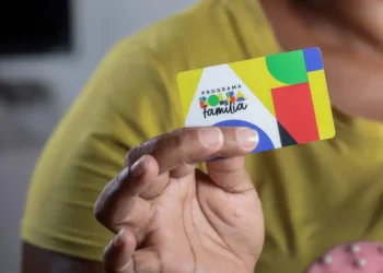 Passo a passo: Como se cadastrar hoje para receber o Bolsa Família 2025 - Imagem: Divulgação/MDS