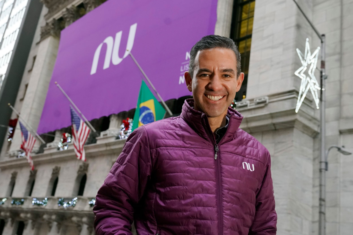 Dono da Nubank vende ações por mais de 400 milhões dólares