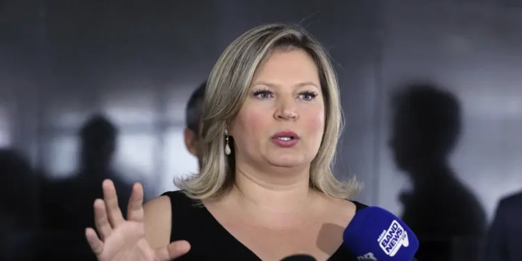Joice Hasselmann detonou Michele Bolsonaro e viralizou no país - Imagem: Valter Campanato/Agência Brasil