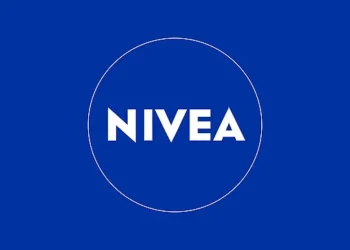 Produto baratinho da Nívea coloca fim nas olheiras e adeus às maquiagens - Imagem: Divulgação/Nívea