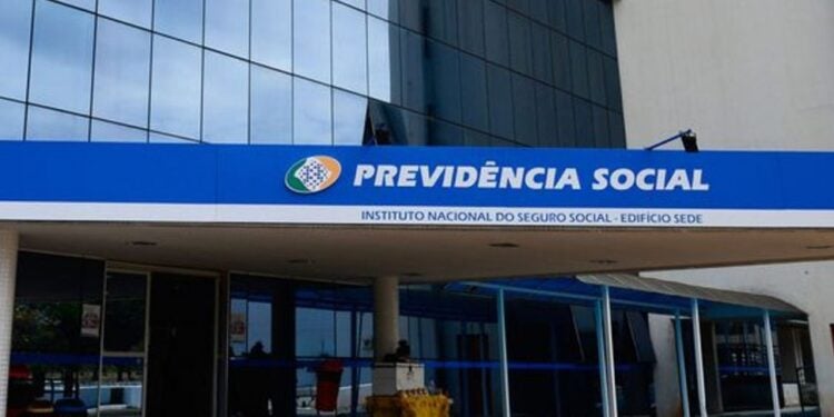 Ainda esse ano? Aposentados que recebem pelo Bradesco recebem informe sobre 13º salário - Imagem: Divulgação/INSS