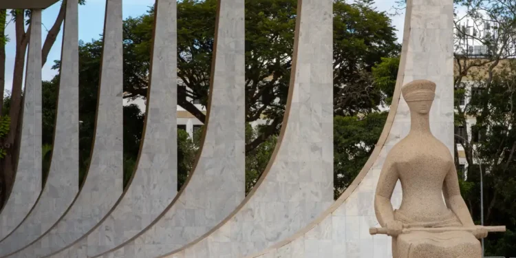 Fim da aposentadoria no Brasil: agora muitos vão ficar tristes - Imagem: Fabio Rodrigues-Pozzebom/ Agência Brasil