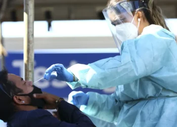 Retorno da Pandemia? Surto de COVID volta a acontecer no Brasil - Imagem: Marcelo Camargo/Agência Brasil