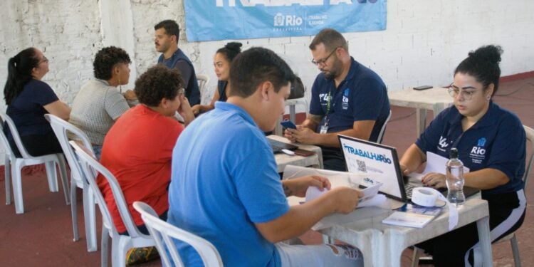Nova forma de achar empregos sem carteira assinada foi descoberta - Imagem: Divulgação/Prefeitura do Rio de Janeiro