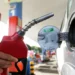 Brasileiros que abastecem carros recebem notícia assustadora sobre gasolina - Imagem: Marcelo Camargo/Agência Brasil
