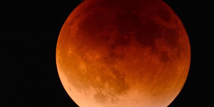 Setembro é o mês da lua de sangue: conheça mais sobre o fenômeno absurdo - Imagem: Pixabay