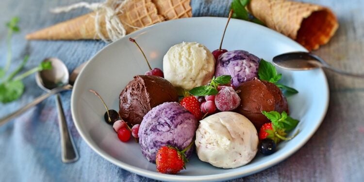 Gelatina misteriosa e fácil de encontrar cria 3 litros de sorvete caseiro - Imagem: Pixabay