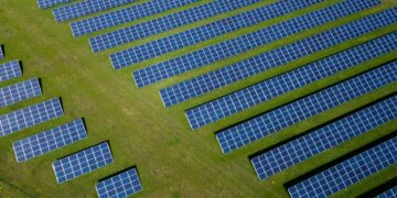 Pesquisa promete captar energia solar até à noite com nova tecnologia inovadora