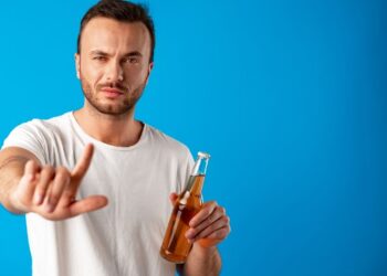 Medo do metanol leva pessoas a abandonar o álcool