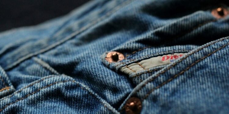 Se você passou dessa idade, talvez seja hora de abandonar o jeans