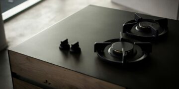 Tecnologia traz fogão oculto como substituto do tradicional