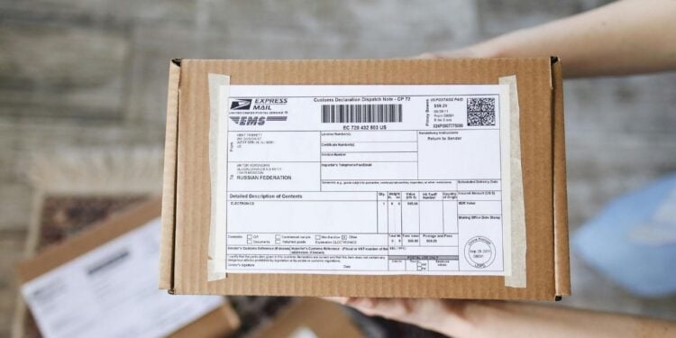 Entregas rápidas viram arma de Amazon, Mercado livre e outros para conquistar clientes