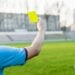 Mais de 60% dos torcedores rejeitam arbitragem brasileira, aponta pesquisa