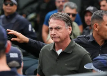 Bolsonaro tenta reduzir pena ao dizer que “desistiu” do golpe após eleições - Imagem: Fabio Rodrigues-Pozzebom/ Agência Brasil