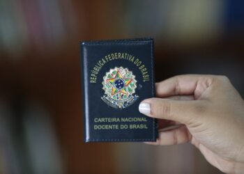 Carteira Nacional Docente do Brasil: saiba como solicitar novo documento - Imagem: Divulgação/MEC