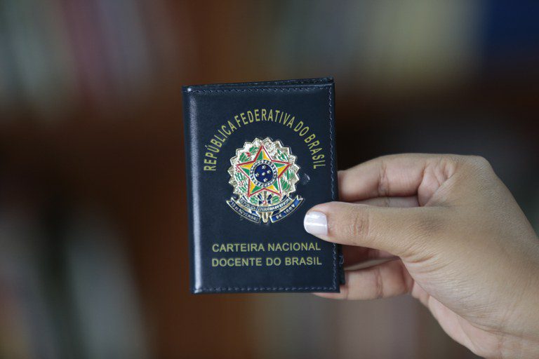 Carteira Nacional Docente do Brasil: saiba como solicitar novo documento