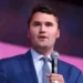 Trump recolhe visto de quem comemorou morte de Charlie Kirk - Imagem: Divulgação/Redes Sociais