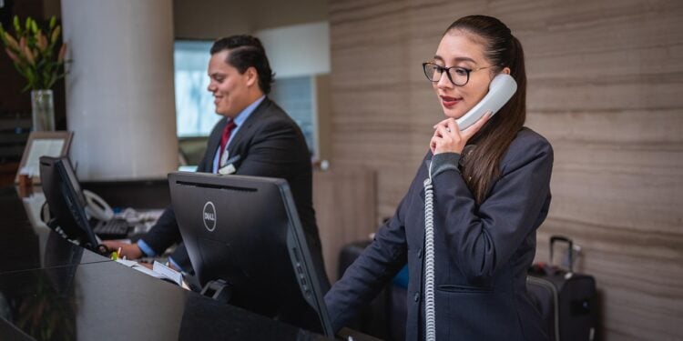 Entenda como vai funcionar o check-in e check-out de 24 horas - Imagem: Pixabay