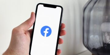 Facebook está parecendo o TikTok com nova atualização - Imagem: Pixabay