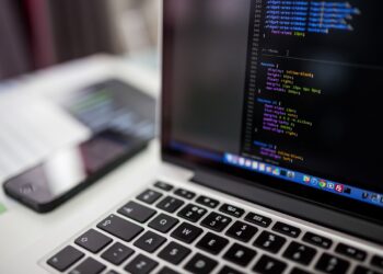 Aplicativo muito famoso pode ser falso no seu computador e roubar todos dados - Imagem: Pixabay