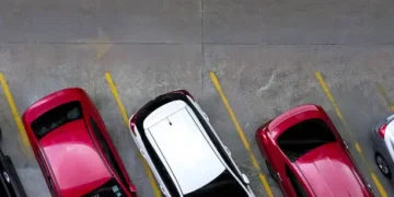 Estacionamento - Reprodução/iStock