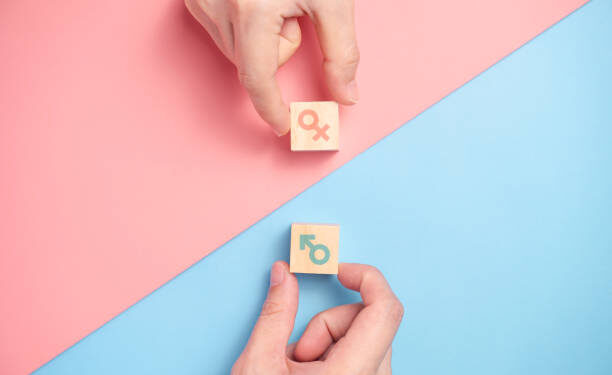 Homem e mulher - Reprodução/iStock
