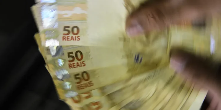 Influenciador vai pagar R$ 50 mil por pegadinhas na rua com desconhecidos - Imagem: Marcello Casal Jr/Agência Brasil