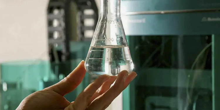Nova vítima fatal de intoxicação por metanol é confirmada - Imagem: Biodiesel Brasil