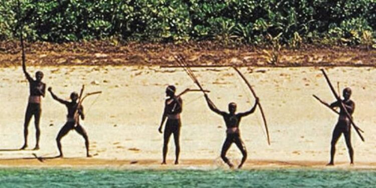 Nativos da Ilha Sentinela do Norte - Reprodução