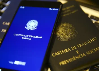 Porteiros demitidos por causa de portarias eletrônicas serão indenizados - Imagem: Marcelo Camargo/Agência Brasil