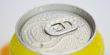 Não é só bebida destilada? 11 pessoas vão ao hospital após beber refrigerante - Imagem: Pixabay