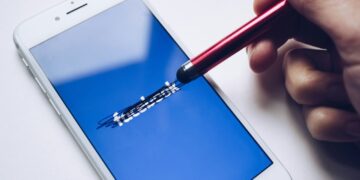 Meta encerra estudo interno que ligava Facebook a problemas de saúde mental