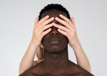 Desinformação sobre caminhos legais para denunciar racismo ainda é alta no Brasil